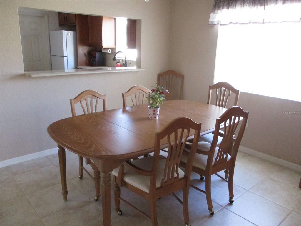 Image 10 of property listing at 13699 SW 111TH AVENUE, Dunnellon, FL 34432