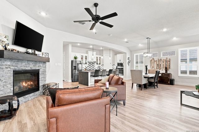 8519 Nichols Tree, Boerne, TX 78015