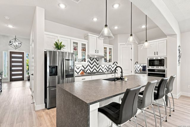 8519 Nichols Tree, Boerne, TX 78015