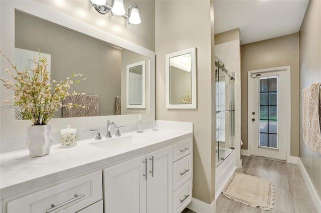 8269 NW 40th Court, Coral Springs, FL 33065