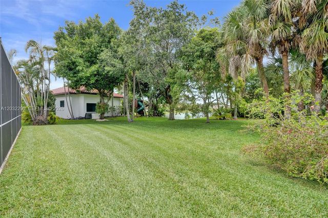8269 NW 40th Court, Coral Springs, FL 33065