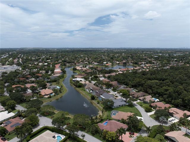 8269 NW 40th Court, Coral Springs, FL 33065