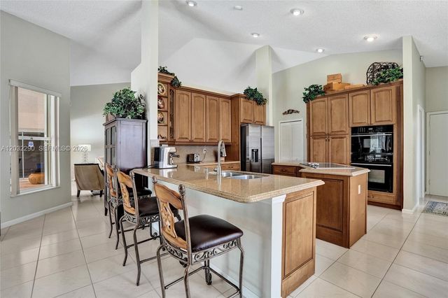 8269 NW 40th Court, Coral Springs, FL 33065