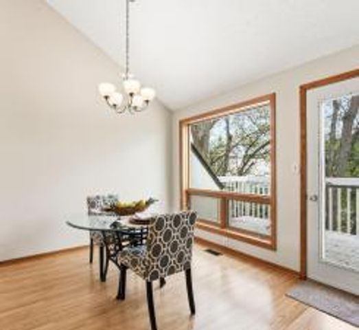 3062 Lake Shore Drive, Minneapolis, MN 55416