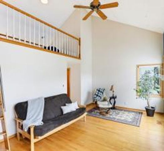 3062 Lake Shore Drive, Minneapolis, MN 55416