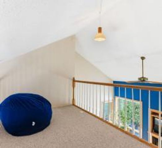 3062 Lake Shore Drive, Minneapolis, MN 55416