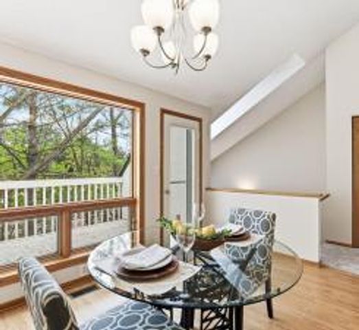 3062 Lake Shore Drive, Minneapolis, MN 55416