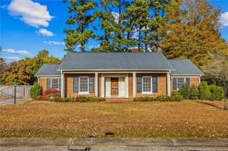 2706 Huntington Road, Fayetteville, NC 28303