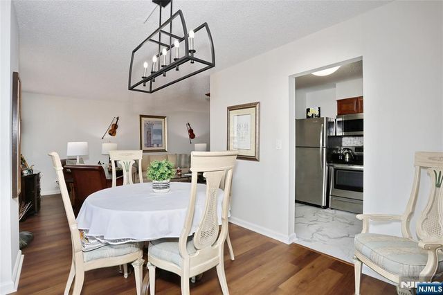 160 Overlook Avenue 19D, Hackensack, NJ 07601