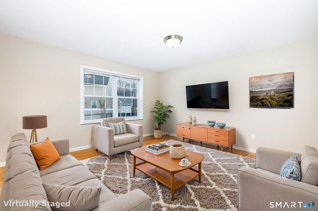 365 Allentown Road 34, Bristol, CT 06010