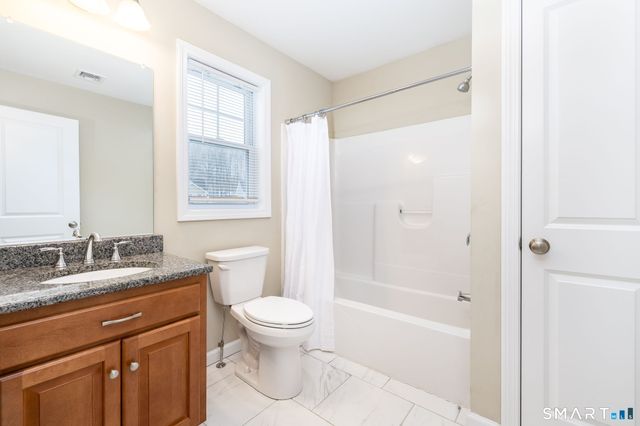 365 Allentown Road 34, Bristol, CT 06010