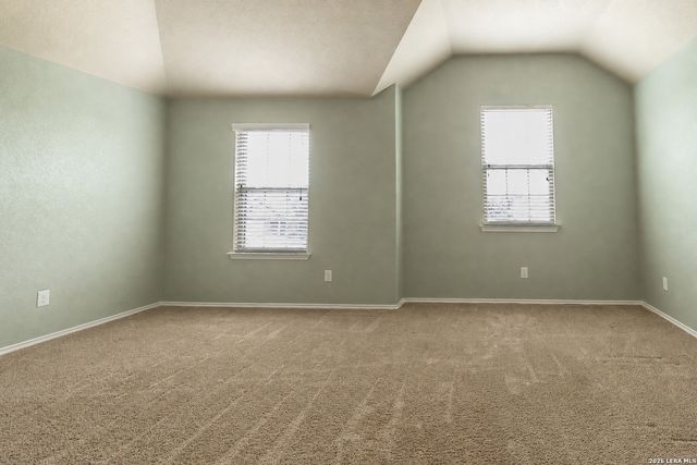 6423 Candleoak Cir, San Antonio, TX 78244