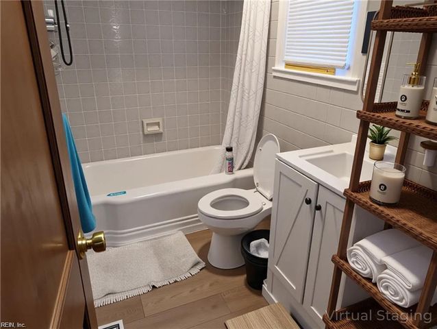 5165 E Princess Anne RD, Norfolk, VA 23502