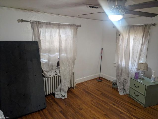 5165 E Princess Anne RD, Norfolk, VA 23502