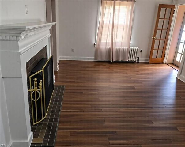 5165 E Princess Anne RD, Norfolk, VA 23502