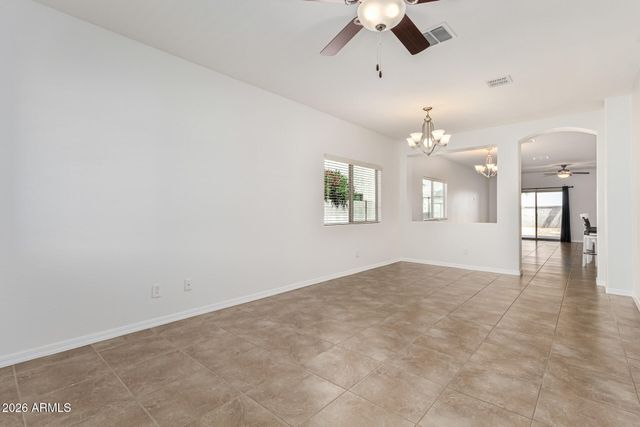 476 W HONEY LOCUST Avenue, San Tan Valley, AZ 85140