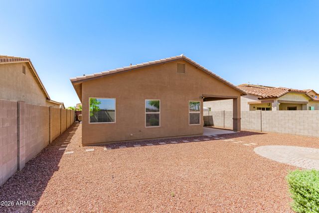 476 W HONEY LOCUST Avenue, San Tan Valley, AZ 85140