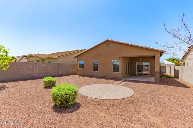 476 W HONEY LOCUST Avenue, San Tan Valley, AZ 85140
