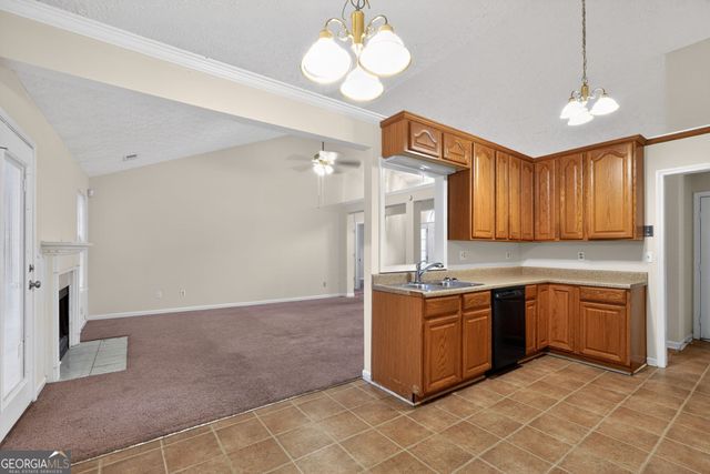 221 Fairview Point, Ellenwood, GA 30294
