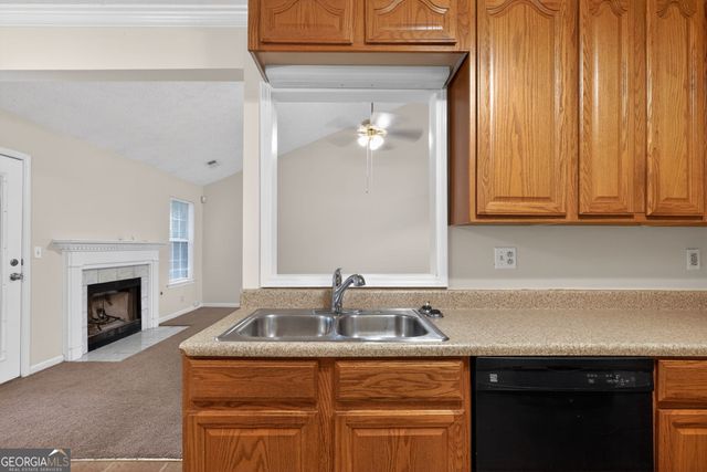 221 Fairview Point, Ellenwood, GA 30294