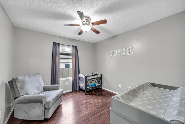 1101 N Raintree Dr, Derby, KS 67037