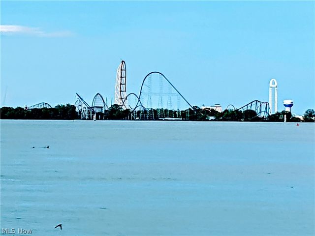 401 W SHORELINE Drive 206, Sandusky, OH 44870