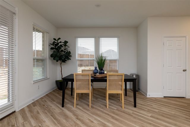 212 Colvin Lane, Justin, TX 76247