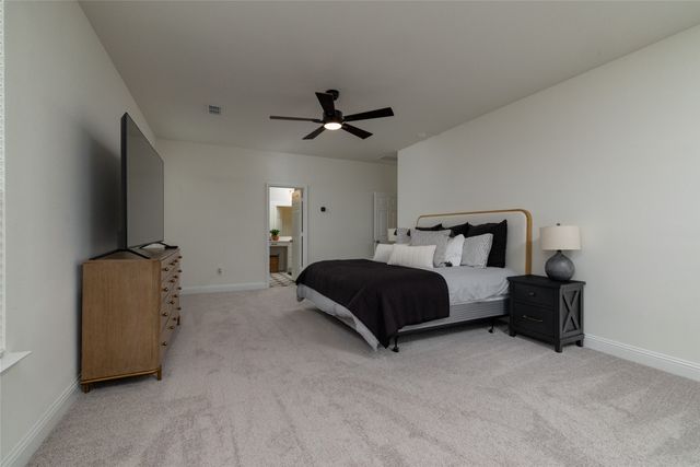 212 Colvin Lane, Justin, TX 76247