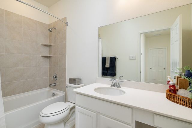 212 Colvin Lane, Justin, TX 76247