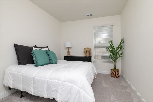 212 Colvin Lane, Justin, TX 76247