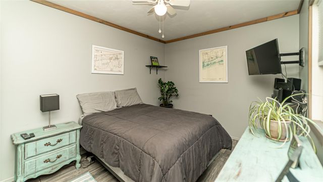 96 17th Street, West Babylon, NY 11704