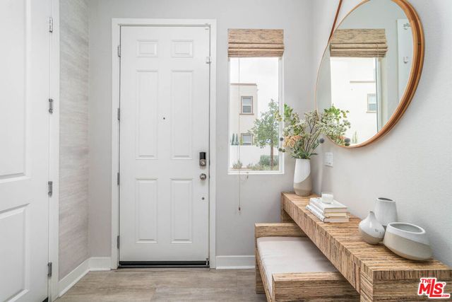 587 Daniel Freeman Circle, Inglewood, CA 90301