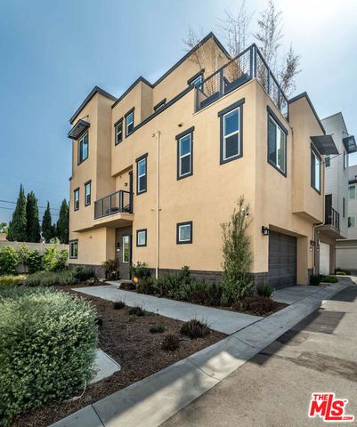 587 Daniel Freeman Circle, Inglewood, CA 90301