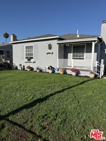 10318 S Manhattan Place, Los Angeles, CA 90047
