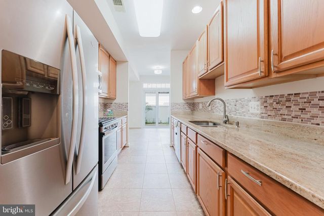 13075 SIDLAW HILLS LN, Bristow, VA 20136