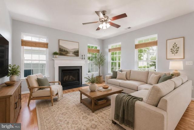 13075 SIDLAW HILLS LN, Bristow, VA 20136