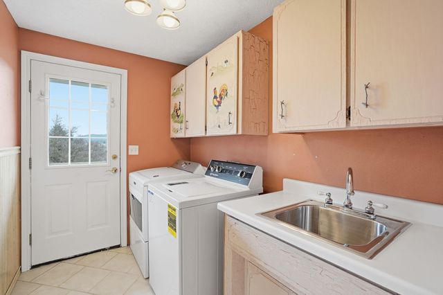 11116 E Fruit Hill Rd, Spokane, WA 99206