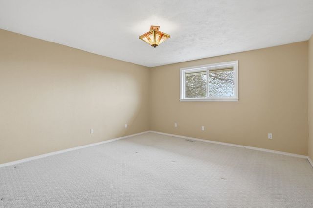 11116 E Fruit Hill Rd, Spokane, WA 99206