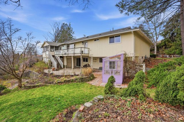 11116 E Fruit Hill Rd, Spokane, WA 99206