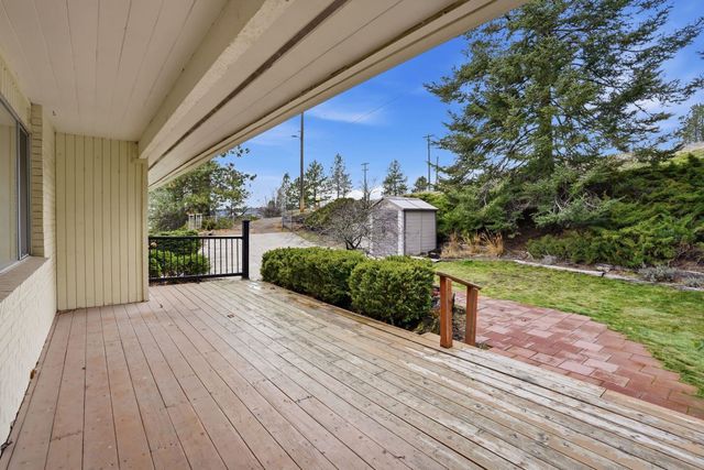 11116 E Fruit Hill Rd, Spokane, WA 99206