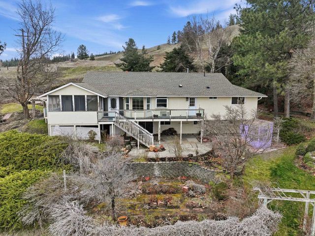 11116 E Fruit Hill Rd, Spokane, WA 99206