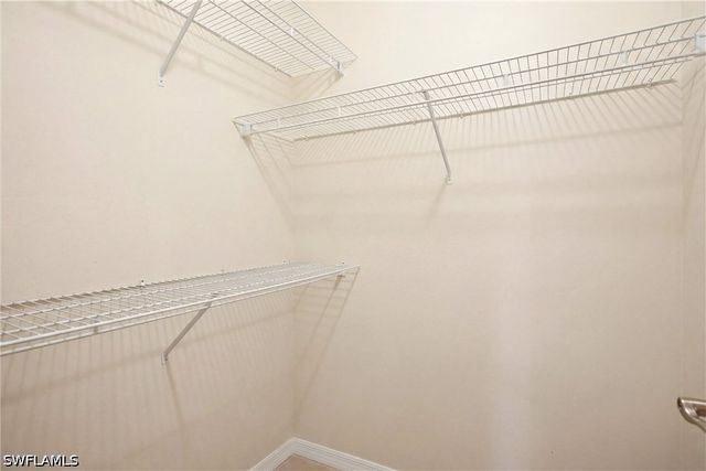 5231 Hickory Wood DR, Naples, FL 34119