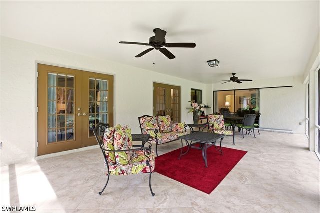 5231 Hickory Wood DR, Naples, FL 34119