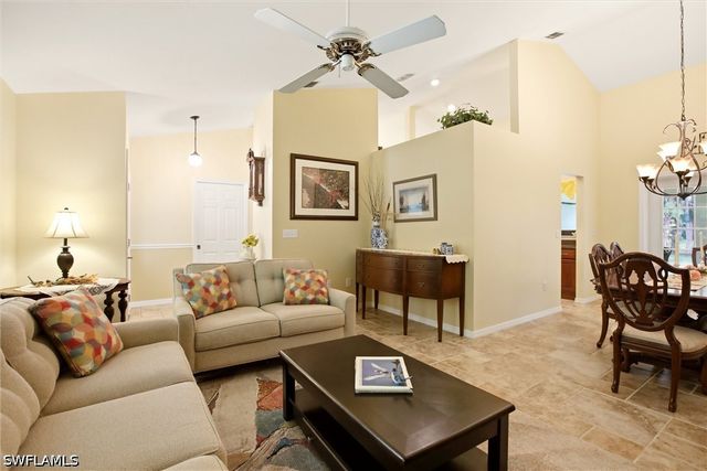5231 Hickory Wood DR, Naples, FL 34119