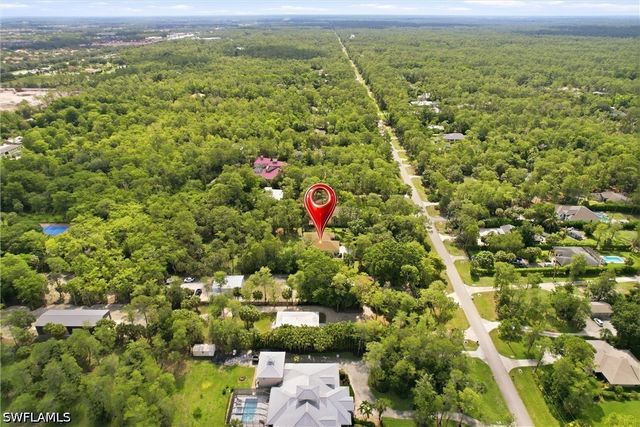 5231 Hickory Wood DR, Naples, FL 34119
