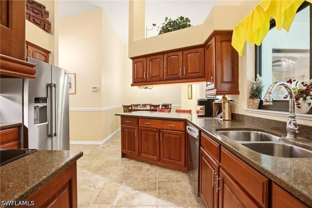 5231 Hickory Wood DR, Naples, FL 34119