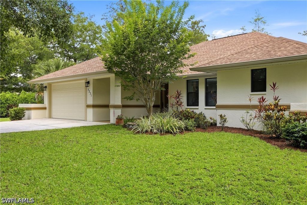 5231 Hickory Wood DR, Naples, FL 34119