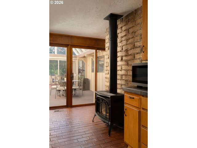 9320 Sw 74TH Ave, Portland, OR 97223