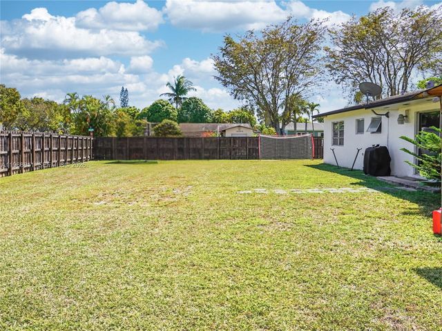 10491 SW 122nd Court, Miami, FL 33186