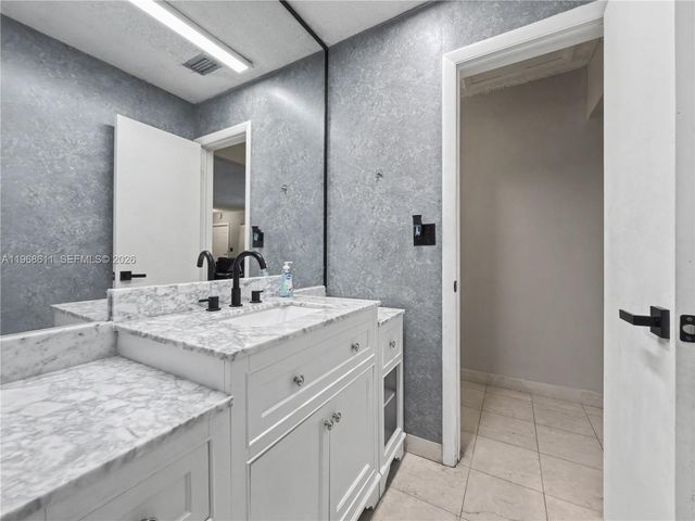 10491 SW 122nd Court, Miami, FL 33186